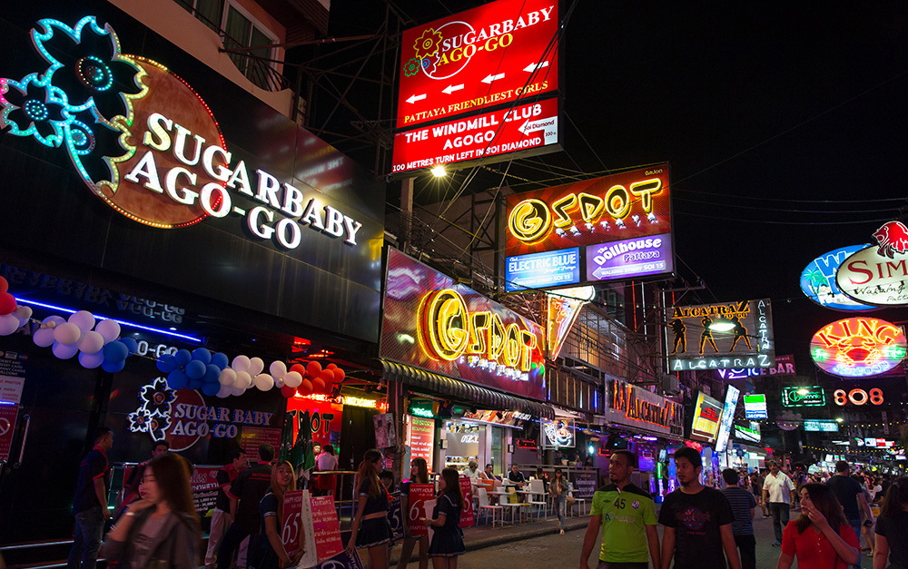 Walking Street Vs Soi 6 Pattaya Vs Soi LK Metro